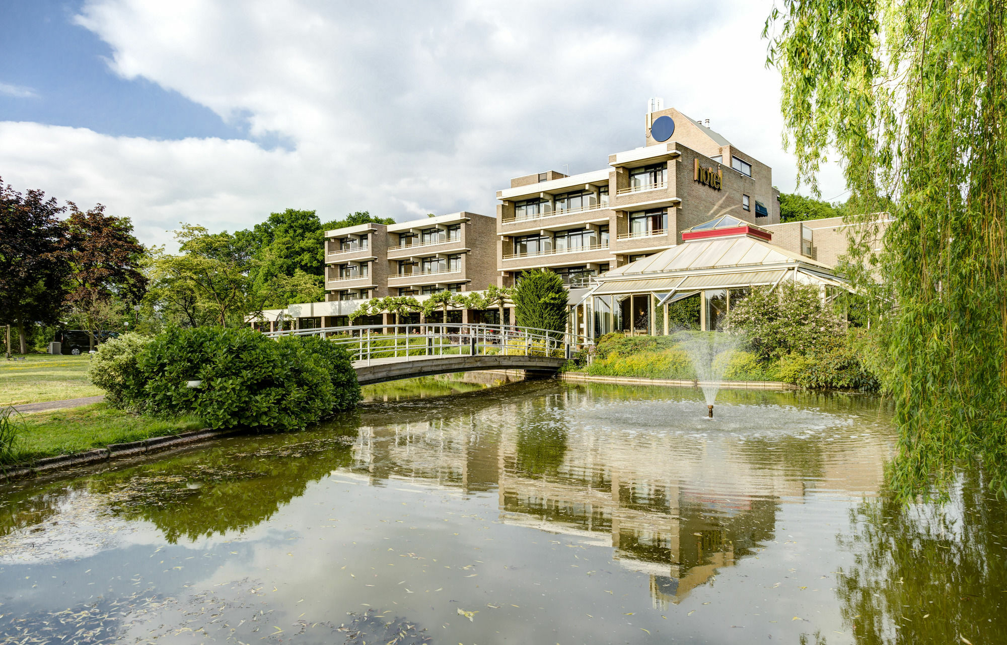 Fletcher Hotel-Restaurant Frerikshof Winterswijk Exteriör bild